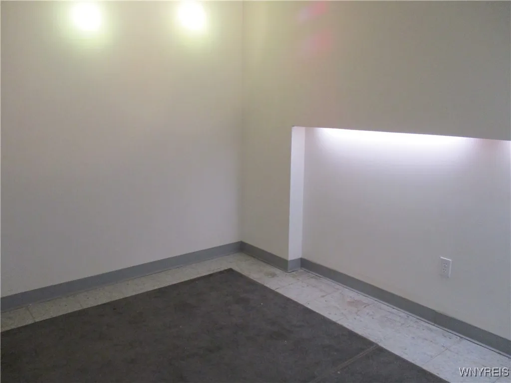 105 Carriage Drive 7, Orchard Park, New York 14127, Orchard Park, New York 14127, 3 Bedrooms Bedrooms, 7 Rooms Rooms,1 BathroomBathrooms,Residential,For Sale,105 Carriage Drive 7, Orchard Park, New York 14127,0,B1651307