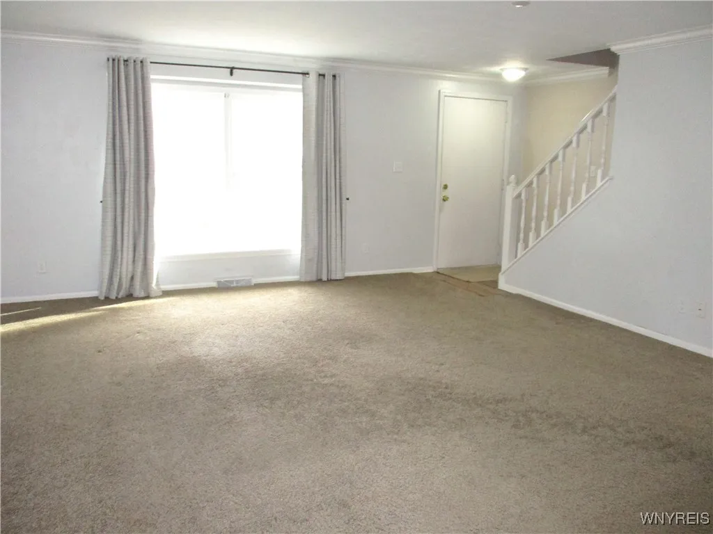 105 Carriage Drive 7, Orchard Park, New York 14127, Orchard Park, New York 14127, 3 Bedrooms Bedrooms, 7 Rooms Rooms,1 BathroomBathrooms,Residential,For Sale,105 Carriage Drive 7, Orchard Park, New York 14127,0,B1651307