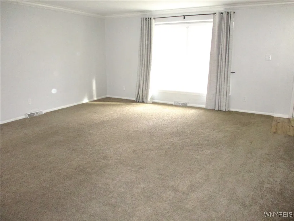 105 Carriage Drive 7, Orchard Park, New York 14127, Orchard Park, New York 14127, 3 Bedrooms Bedrooms, 7 Rooms Rooms,1 BathroomBathrooms,Residential,For Sale,105 Carriage Drive 7, Orchard Park, New York 14127,0,B1651307