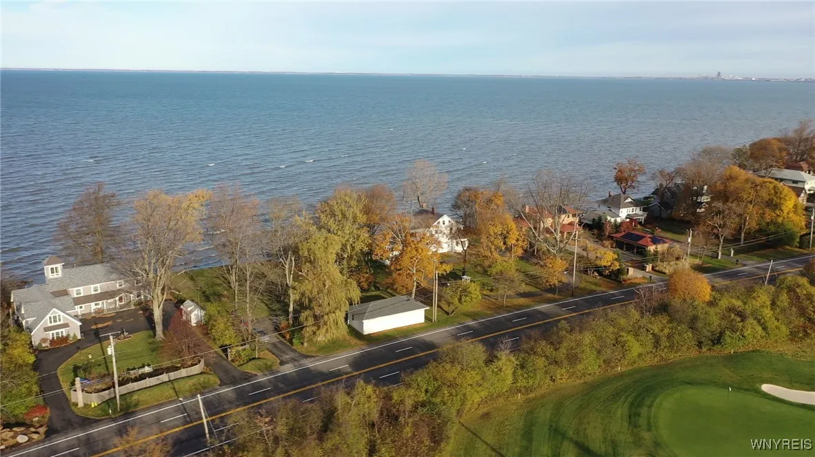 5198 Lake Shore Road, Hamburg, New York 14075, Hamburg, New York 14075, 5 Bedrooms Bedrooms, 12 Rooms Rooms,3 BathroomsBathrooms,Residential,For Sale,5198 Lake Shore Road, Hamburg, New York 14075,0,B1649839