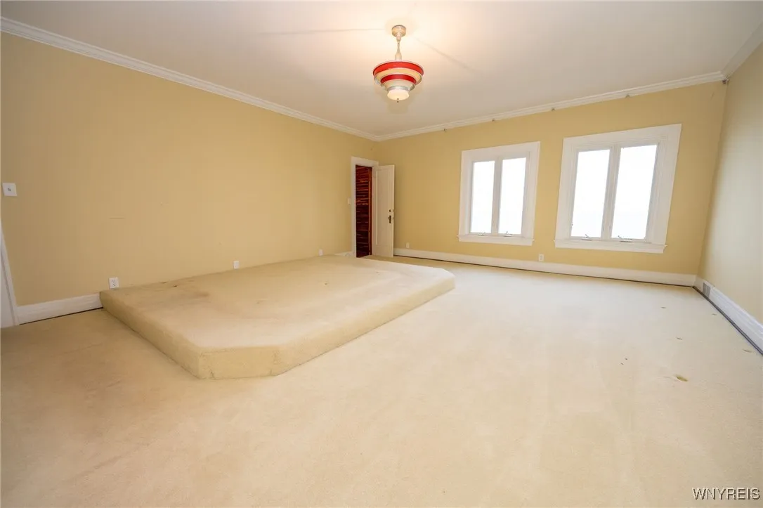 5198 Lake Shore Road, Hamburg, New York 14075, Hamburg, New York 14075, 5 Bedrooms Bedrooms, 12 Rooms Rooms,3 BathroomsBathrooms,Residential,For Sale,5198 Lake Shore Road, Hamburg, New York 14075,0,B1649839