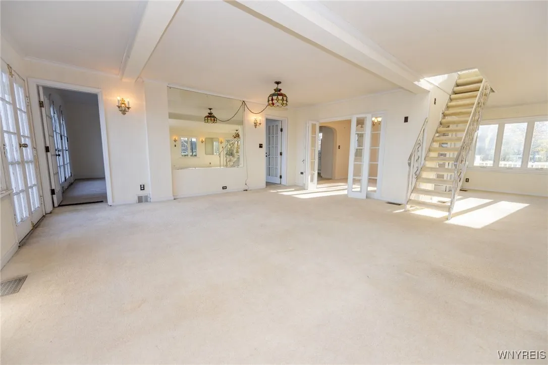 5198 Lake Shore Road, Hamburg, New York 14075, Hamburg, New York 14075, 5 Bedrooms Bedrooms, 12 Rooms Rooms,3 BathroomsBathrooms,Residential,For Sale,5198 Lake Shore Road, Hamburg, New York 14075,0,B1649839