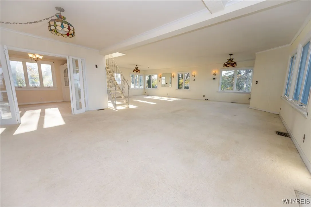 5198 Lake Shore Road, Hamburg, New York 14075, Hamburg, New York 14075, 5 Bedrooms Bedrooms, 12 Rooms Rooms,3 BathroomsBathrooms,Residential,For Sale,5198 Lake Shore Road, Hamburg, New York 14075,0,B1649839