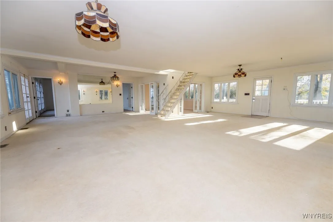 5198 Lake Shore Road, Hamburg, New York 14075, Hamburg, New York 14075, 5 Bedrooms Bedrooms, 12 Rooms Rooms,3 BathroomsBathrooms,Residential,For Sale,5198 Lake Shore Road, Hamburg, New York 14075,0,B1649839