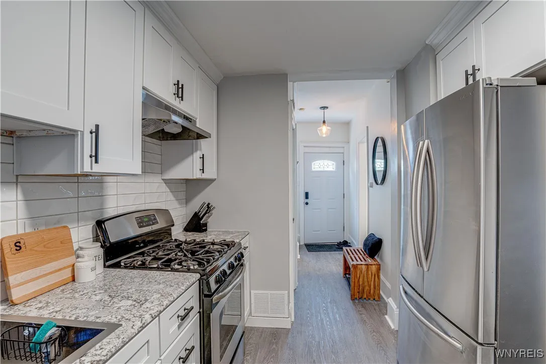 936 West Ferry Street N, Buffalo, New York 14209, Buffalo, New York 14209, 2 Bedrooms Bedrooms, 6 Rooms Rooms,1 BathroomBathrooms,Residential,For Sale,936 West Ferry Street N, Buffalo, New York 14209,0,B1651289