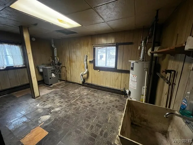 41 Briscoe Avenue, Buffalo, New York 14211, Buffalo, New York 14211, 4 Bedrooms Bedrooms, ,2 BathroomsBathrooms,Residential,For Sale,41 Briscoe Avenue, Buffalo, New York 14211,0,B1651409
