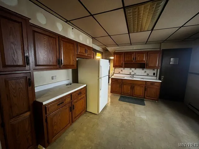 41 Briscoe Avenue, Buffalo, New York 14211, Buffalo, New York 14211, 4 Bedrooms Bedrooms, ,2 BathroomsBathrooms,Residential,For Sale,41 Briscoe Avenue, Buffalo, New York 14211,0,B1651409