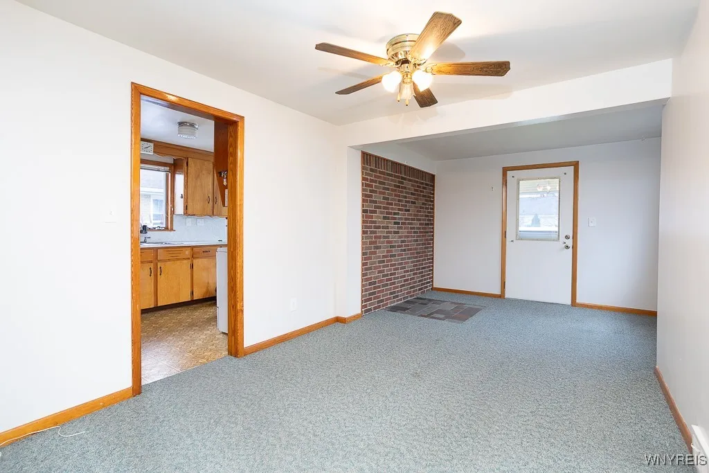 685 Barrally Street, North Tonawanda, New York 141, North Tonawanda, New York 14120, 3 Bedrooms Bedrooms, 7 Rooms Rooms,1 BathroomBathrooms,Residential Lease,For Rent,685 Barrally Street, North Tonawanda, New York 141,0,B1651392