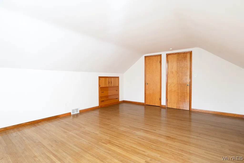 685 Barrally Street, North Tonawanda, New York 141, North Tonawanda, New York 14120, 3 Bedrooms Bedrooms, 7 Rooms Rooms,1 BathroomBathrooms,Residential Lease,For Rent,685 Barrally Street, North Tonawanda, New York 141,0,B1651392