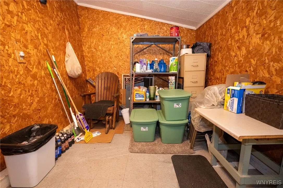 15 Central Avenue, Buffalo, New York 14206, Buffalo, New York 14206, 4 Bedrooms Bedrooms, 8 Rooms Rooms,1 BathroomBathrooms,Residential,For Sale,15 Central Avenue, Buffalo, New York 14206,0,B1651380
