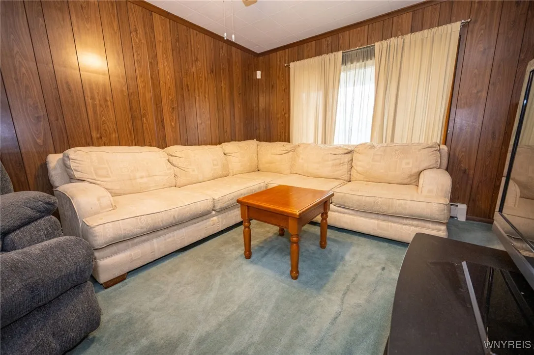 15 Central Avenue, Buffalo, New York 14206, Buffalo, New York 14206, 4 Bedrooms Bedrooms, 8 Rooms Rooms,1 BathroomBathrooms,Residential,For Sale,15 Central Avenue, Buffalo, New York 14206,0,B1651380