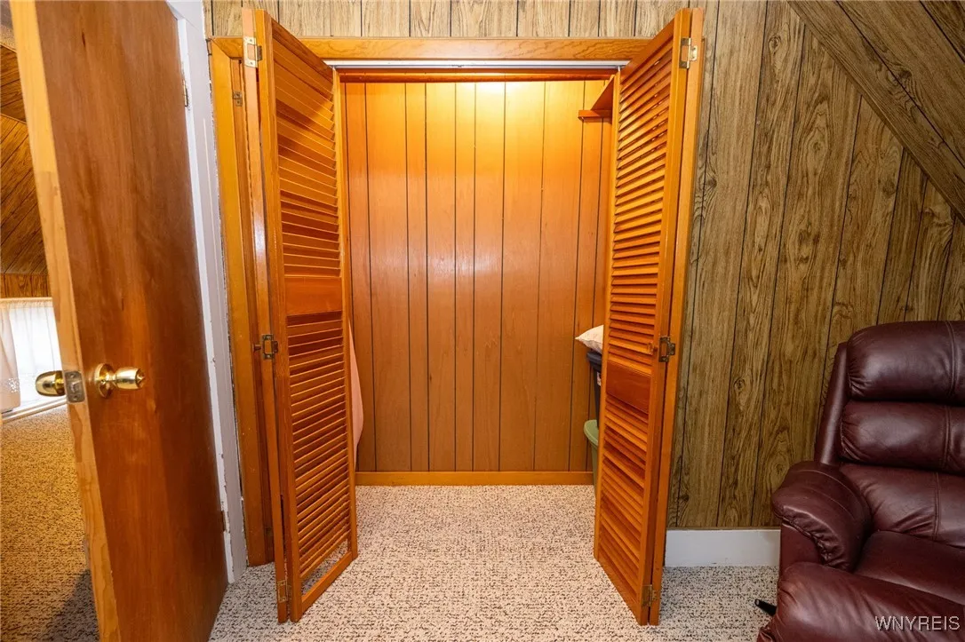 15 Central Avenue, Buffalo, New York 14206, Buffalo, New York 14206, 4 Bedrooms Bedrooms, 8 Rooms Rooms,1 BathroomBathrooms,Residential,For Sale,15 Central Avenue, Buffalo, New York 14206,0,B1651380