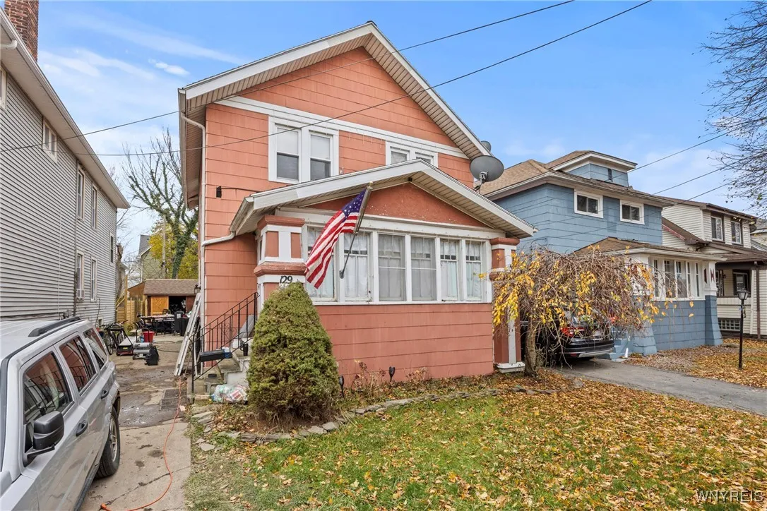 129 Armin Place, Buffalo, New York 14210, Buffalo, New York 14210, 3 Bedrooms Bedrooms, 7 Rooms Rooms,1 BathroomBathrooms,Residential,For Sale,129 Armin Place, Buffalo, New York 14210,0,B1651419
