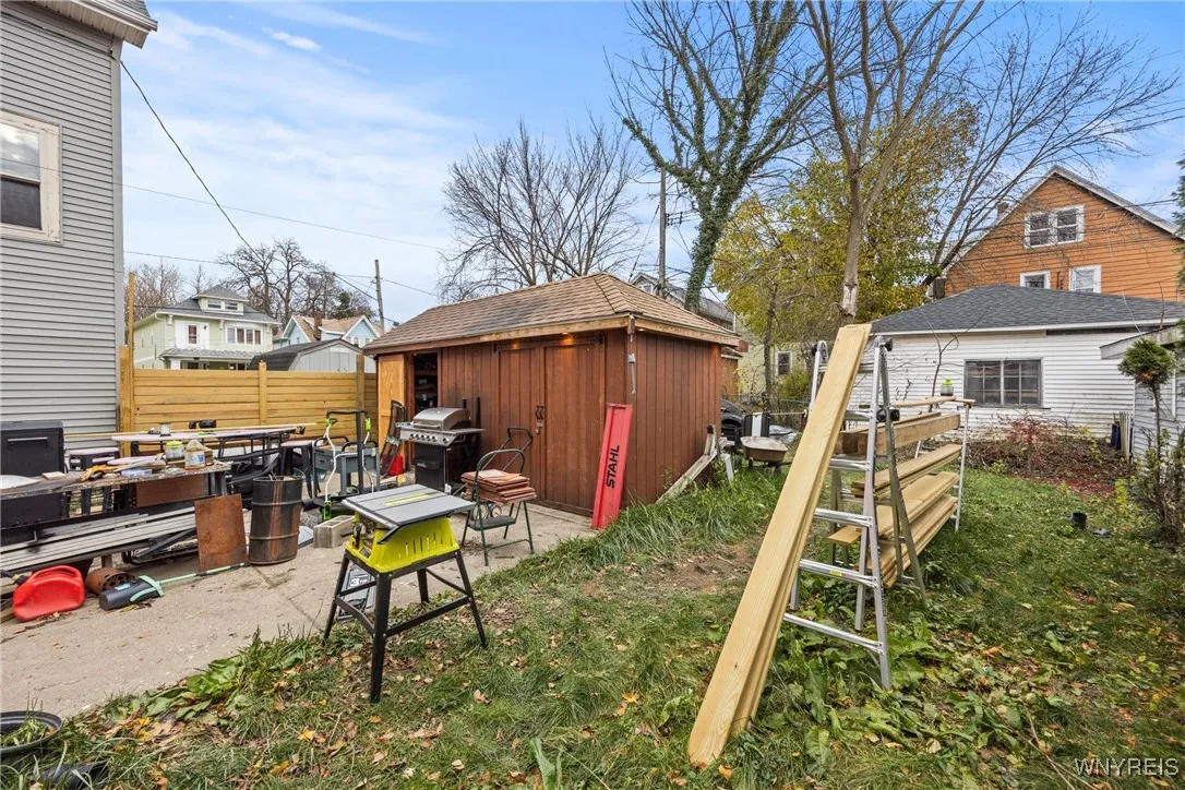 129 Armin Place, Buffalo, New York 14210, Buffalo, New York 14210, 3 Bedrooms Bedrooms, 7 Rooms Rooms,1 BathroomBathrooms,Residential,For Sale,129 Armin Place, Buffalo, New York 14210,0,B1651419