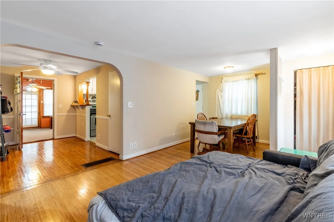 2696 Colvin Boulevard, Tonawanda, New York 14150, Tonawanda, New York 14150, 2 Bedrooms Bedrooms, 7 Rooms Rooms,1 BathroomBathrooms,Residential,For Sale,2696 Colvin Boulevard, Tonawanda, New York 14150,0,B1650679