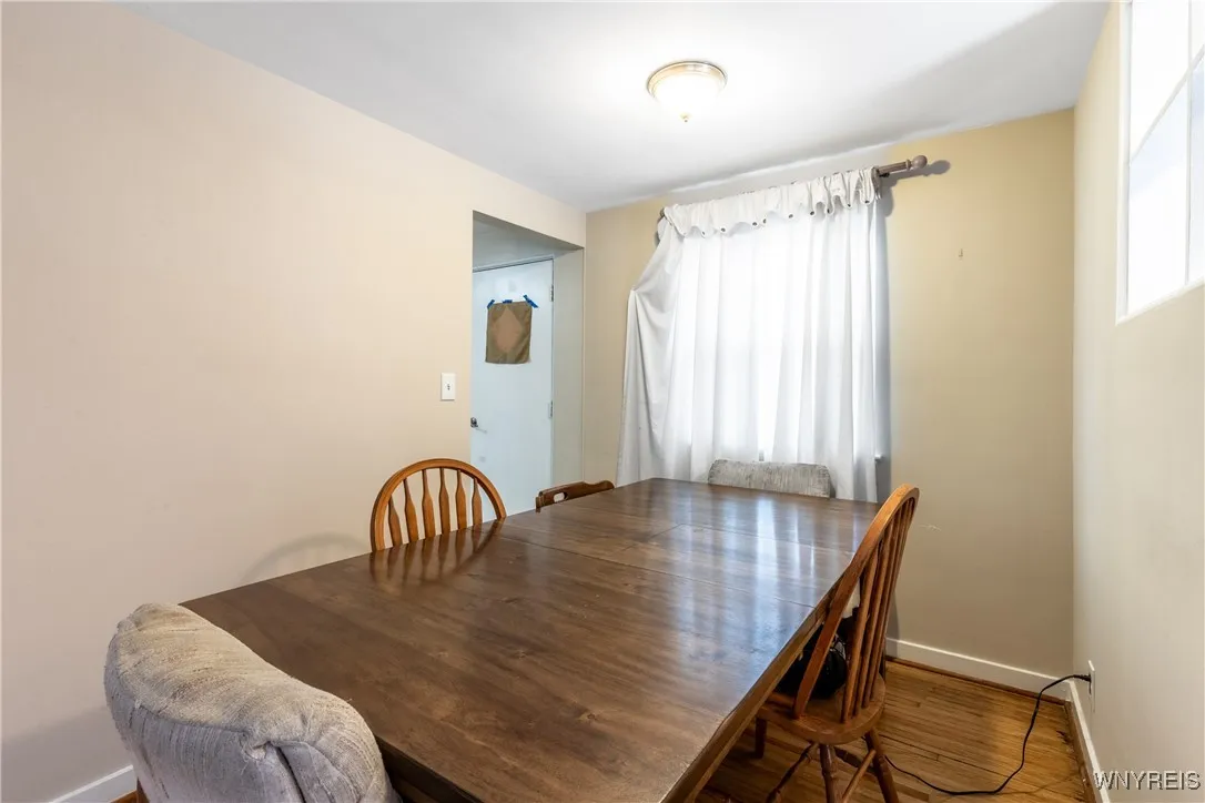 2696 Colvin Boulevard, Tonawanda, New York 14150, Tonawanda, New York 14150, 2 Bedrooms Bedrooms, 7 Rooms Rooms,1 BathroomBathrooms,Residential,For Sale,2696 Colvin Boulevard, Tonawanda, New York 14150,0,B1650679