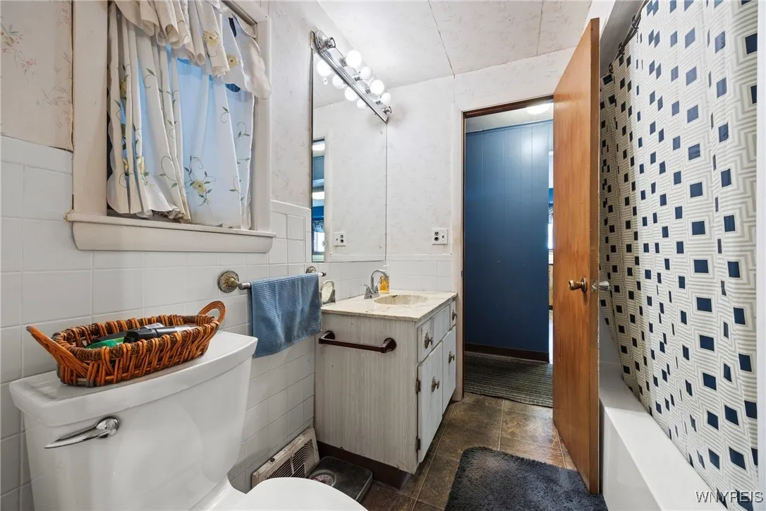 First Floor Bathroom