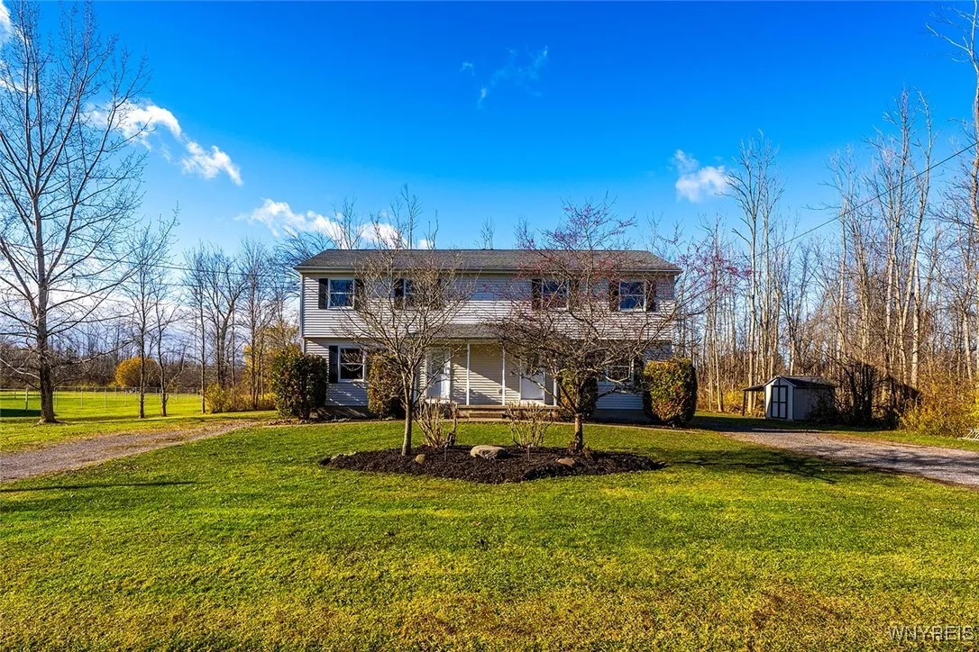 3460 Wende Road, Alden, New York 14004, Alden, New York 14004, 6 Bedrooms Bedrooms, ,2 BathroomsBathrooms,Residential,Closed,3460 Wende Road, Alden, New York 14004,0,B1651483