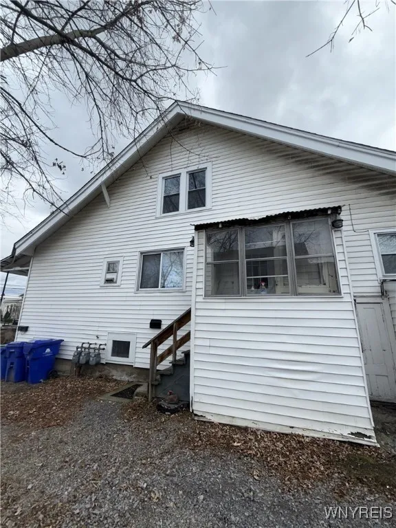 25 Kent Street, Hamburg, New York 14219, Hamburg, New York 14219, 5 Bedrooms Bedrooms, ,2 BathroomsBathrooms,Residential,For Sale,25 Kent Street, Hamburg, New York 14219,0,B1650171