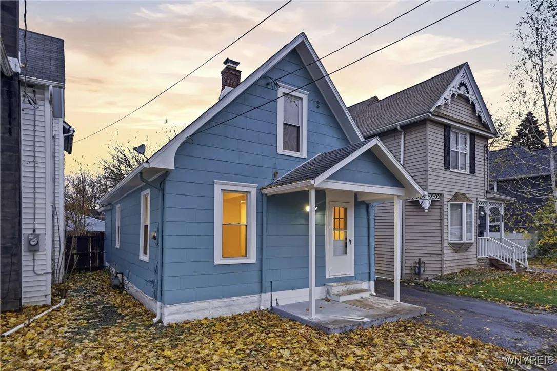 34 2nd Avenue, North Tonawanda, New York 14120, North Tonawanda, New York 14120, 3 Bedrooms Bedrooms, 5 Rooms Rooms,1 BathroomBathrooms,Residential,For Sale,34 2nd Avenue, North Tonawanda, New York 14120,0,B1651531