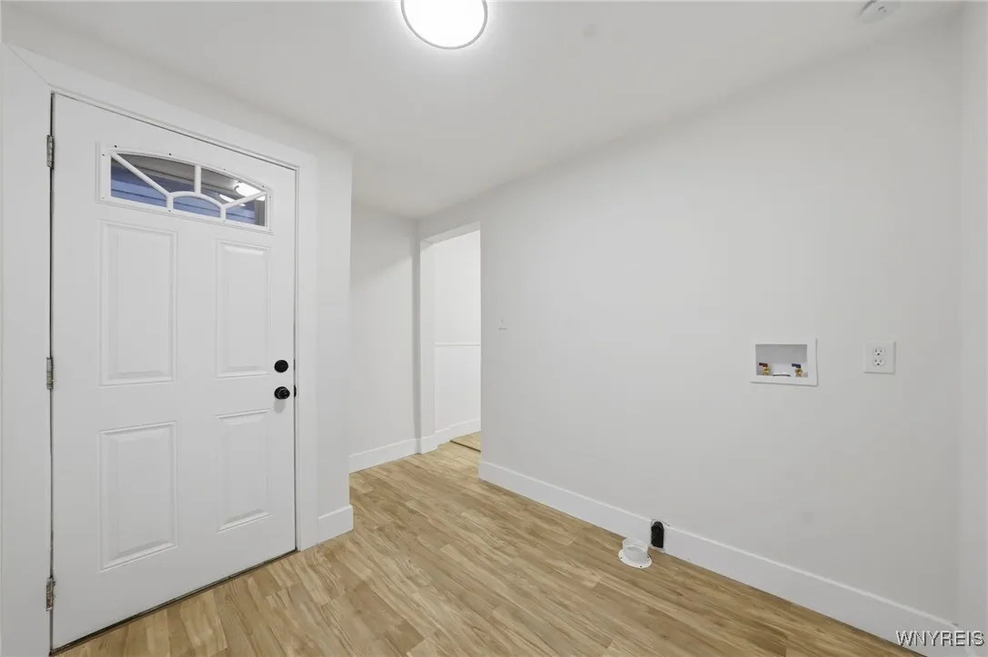 34 2nd Avenue, North Tonawanda, New York 14120, North Tonawanda, New York 14120, 3 Bedrooms Bedrooms, 5 Rooms Rooms,1 BathroomBathrooms,Residential,For Sale,34 2nd Avenue, North Tonawanda, New York 14120,0,B1651531