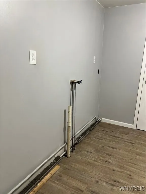 30 2nd Avenue, North Tonawanda, New York 14120, North Tonawanda, New York 14120, 4 Bedrooms Bedrooms, ,2 BathroomsBathrooms,Residential,For Sale,30 2nd Avenue, North Tonawanda, New York 14120,0,B1651513