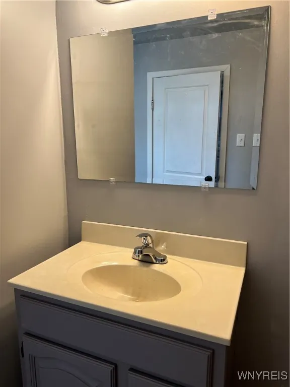 30 2nd Avenue, North Tonawanda, New York 14120, North Tonawanda, New York 14120, 4 Bedrooms Bedrooms, ,2 BathroomsBathrooms,Residential,For Sale,30 2nd Avenue, North Tonawanda, New York 14120,0,B1651513