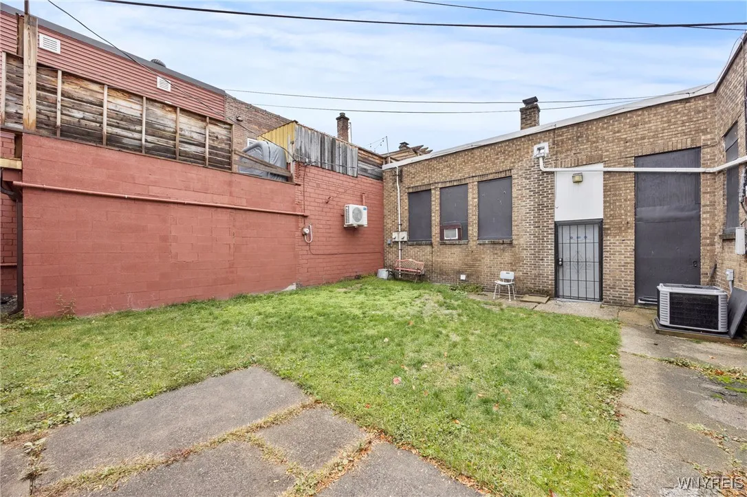 2824 Delaware Avenue, Tonawanda, New York 14217, Tonawanda, New York 14217, ,Commercial Lease,For Rent,2824 Delaware Avenue, Tonawanda, New York 14217,0,B1650324