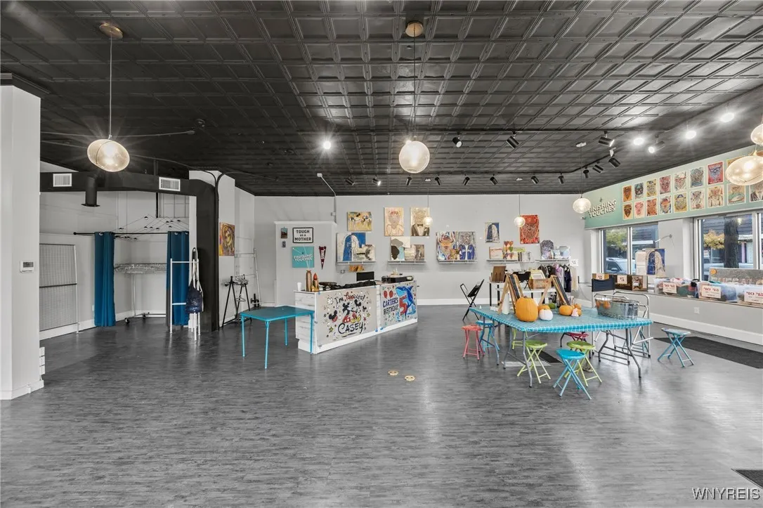 2824 Delaware Avenue, Tonawanda, New York 14217, Tonawanda, New York 14217, ,Commercial Lease,For Rent,2824 Delaware Avenue, Tonawanda, New York 14217,0,B1650324