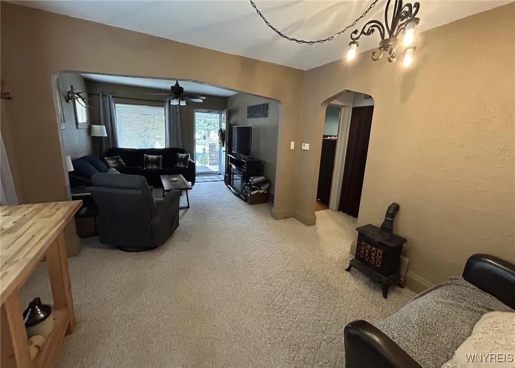 2919 Michigan Avenue, Niagara Falls, New York 1430, Niagara Falls, New York 14305, 3 Bedrooms Bedrooms, 8 Rooms Rooms,2 BathroomsBathrooms,Residential,For Sale,2919 Michigan Avenue, Niagara Falls, New York 1430,0,B1651509