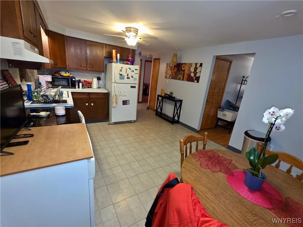 47 Tussing Lane, Tonawanda, New York 14150, Tonawanda, New York 14150, 3 Bedrooms Bedrooms, 7 Rooms Rooms,1 BathroomBathrooms,Residential Lease,For Rent,47 Tussing Lane, Tonawanda, New York 14150,0,B1650141