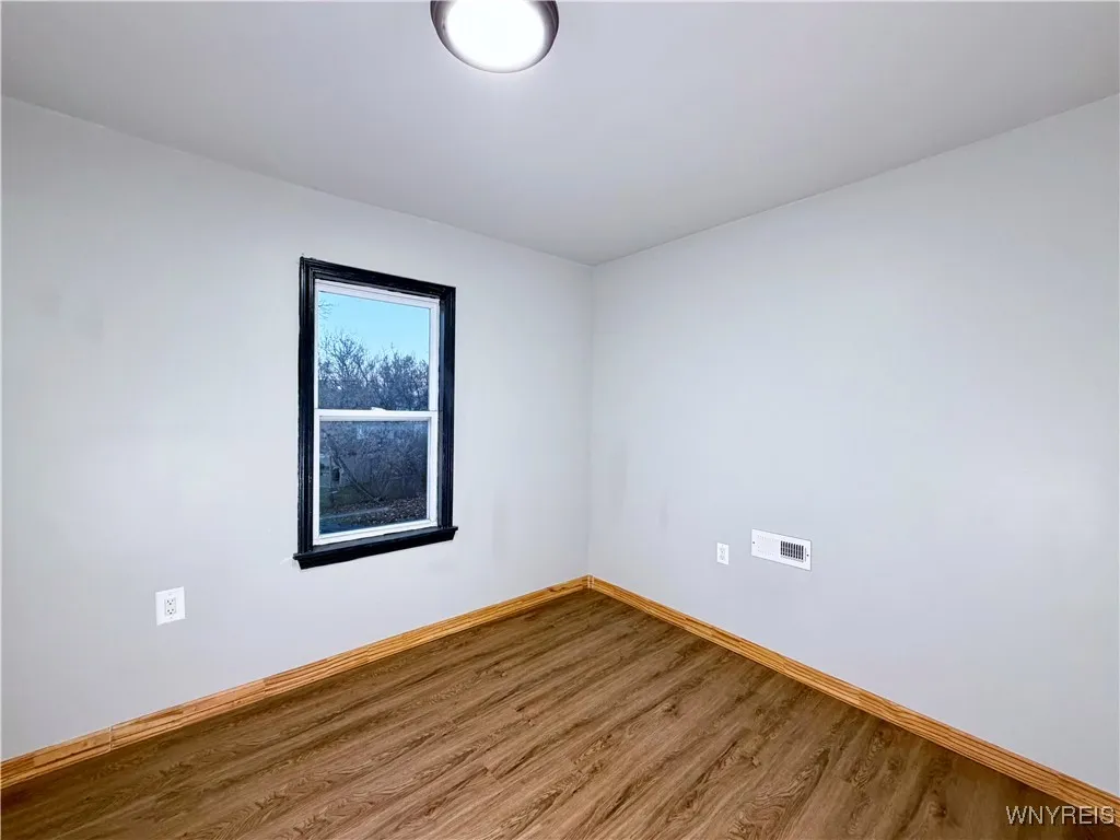 141 Westminster Avenue, Buffalo, New York 14215, Buffalo, New York 14215, 4 Bedrooms Bedrooms, 7 Rooms Rooms,1 BathroomBathrooms,Residential,For Sale,141 Westminster Avenue, Buffalo, New York 14215,0,B1651618