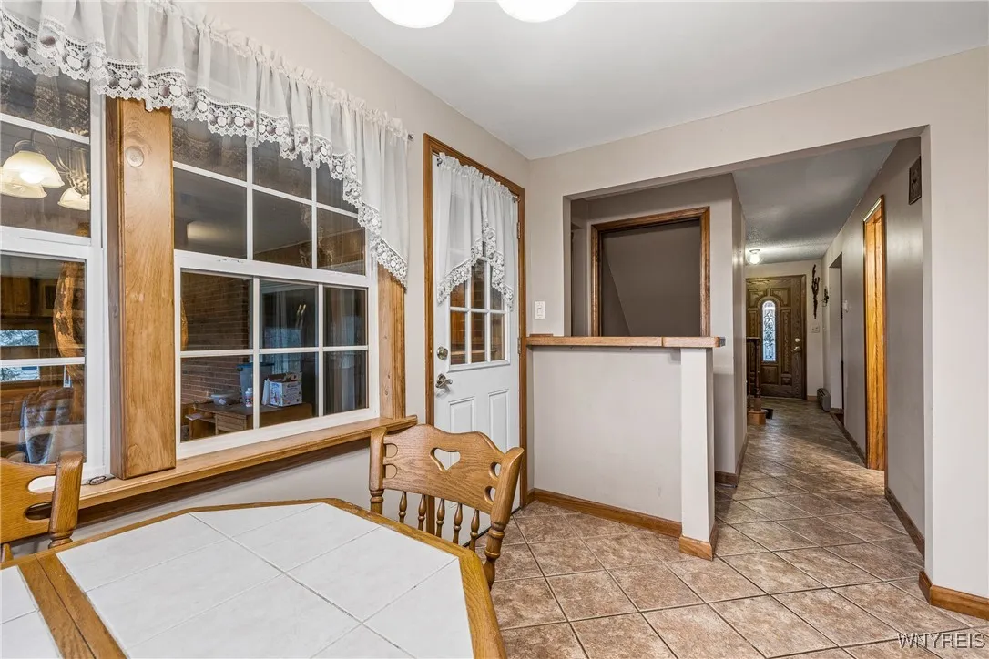 4139 Bain Parkway, Hamburg, New York 14219, Hamburg, New York 14219, 4 Bedrooms Bedrooms, 7 Rooms Rooms,2 BathroomsBathrooms,Residential,For Sale,4139 Bain Parkway, Hamburg, New York 14219,0,B1651498