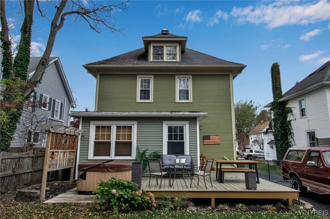 66 Highland Avenue, Hamburg, New York 14075, Hamburg, New York 14075, 4 Bedrooms Bedrooms, 9 Rooms Rooms,2 BathroomsBathrooms,Residential,For Sale,66 Highland Avenue, Hamburg, New York 14075,0,B1651542