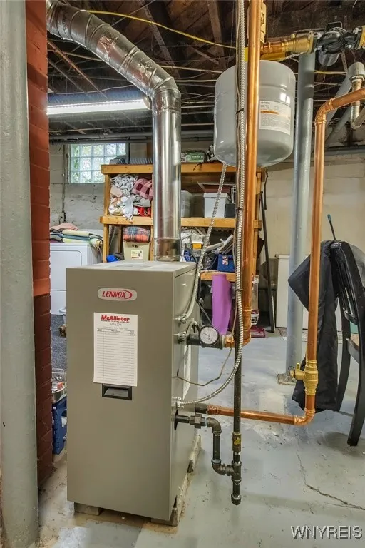 66 Highland Avenue, Hamburg, New York 14075, Hamburg, New York 14075, 4 Bedrooms Bedrooms, 9 Rooms Rooms,2 BathroomsBathrooms,Residential,For Sale,66 Highland Avenue, Hamburg, New York 14075,0,B1651542