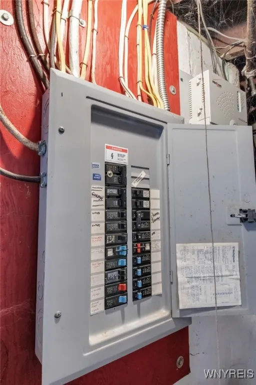 66 Highland Avenue, Hamburg, New York 14075, Hamburg, New York 14075, 4 Bedrooms Bedrooms, 9 Rooms Rooms,2 BathroomsBathrooms,Residential,For Sale,66 Highland Avenue, Hamburg, New York 14075,0,B1651542