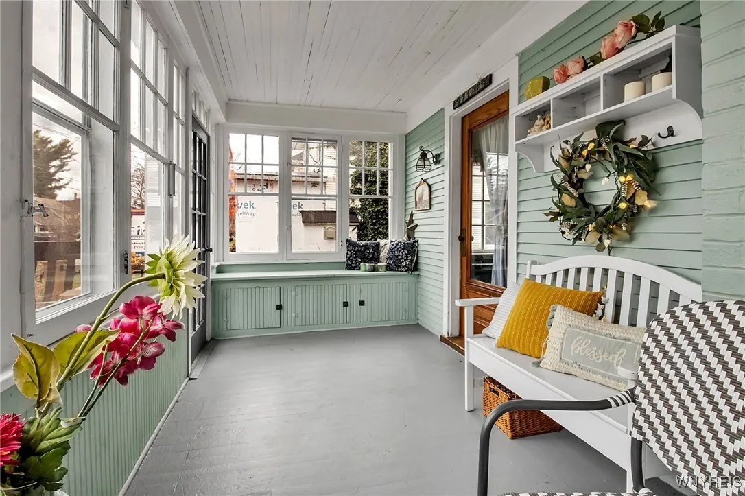 66 Highland Avenue, Hamburg, New York 14075, Hamburg, New York 14075, 4 Bedrooms Bedrooms, 9 Rooms Rooms,2 BathroomsBathrooms,Residential,For Sale,66 Highland Avenue, Hamburg, New York 14075,0,B1651542