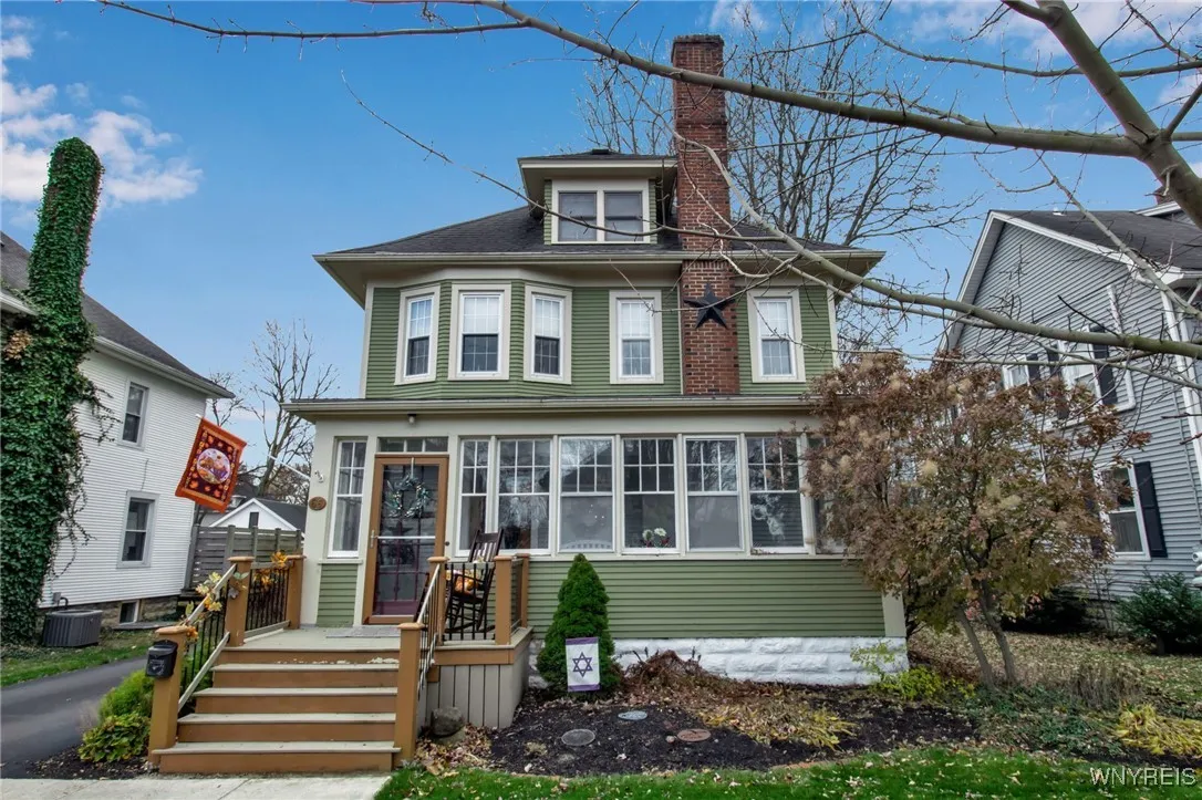 66 Highland Avenue, Hamburg, New York 14075, Hamburg, New York 14075, 4 Bedrooms Bedrooms, 9 Rooms Rooms,2 BathroomsBathrooms,Residential,For Sale,66 Highland Avenue, Hamburg, New York 14075,0,B1651542