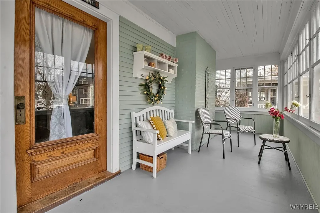 66 Highland Avenue, Hamburg, New York 14075, Hamburg, New York 14075, 4 Bedrooms Bedrooms, 9 Rooms Rooms,2 BathroomsBathrooms,Residential,For Sale,66 Highland Avenue, Hamburg, New York 14075,0,B1651542