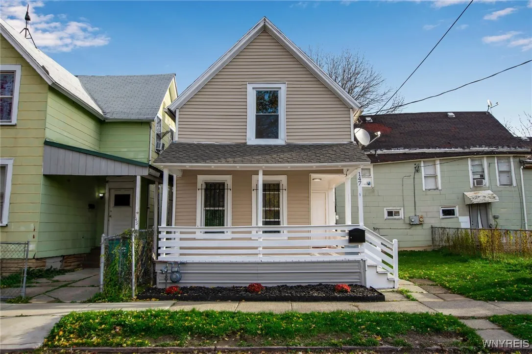 147 Gorton Street, Buffalo, New York 14207, Buffalo, New York 14207, 2 Bedrooms Bedrooms, 6 Rooms Rooms,1 BathroomBathrooms,Residential,For Sale,147 Gorton Street, Buffalo, New York 14207,0,B1651235