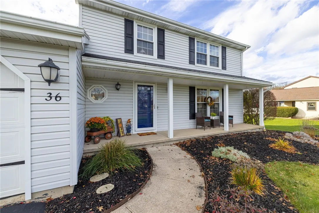 36 Rochelle Drive, Chili, New York 14428, Chili, New York 14428, 3 Bedrooms Bedrooms, 6 Rooms Rooms,2 BathroomsBathrooms,Residential,For Sale,36 Rochelle Drive, Chili, New York 14428,0,R1651632