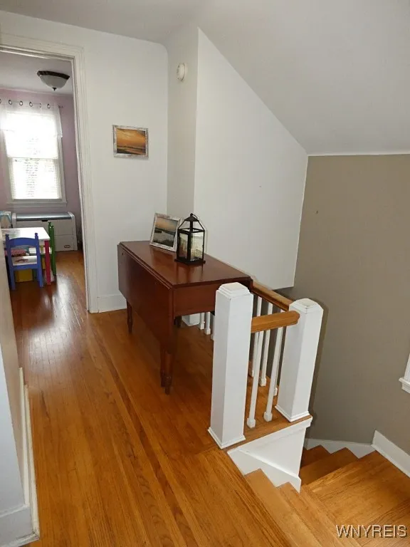 3685 South Hill Road, Hamburg, New York 14075, Hamburg, New York 14075, 3 Bedrooms Bedrooms, 8 Rooms Rooms,1 BathroomBathrooms,Residential,For Sale,3685 South Hill Road, Hamburg, New York 14075,0,B1651653