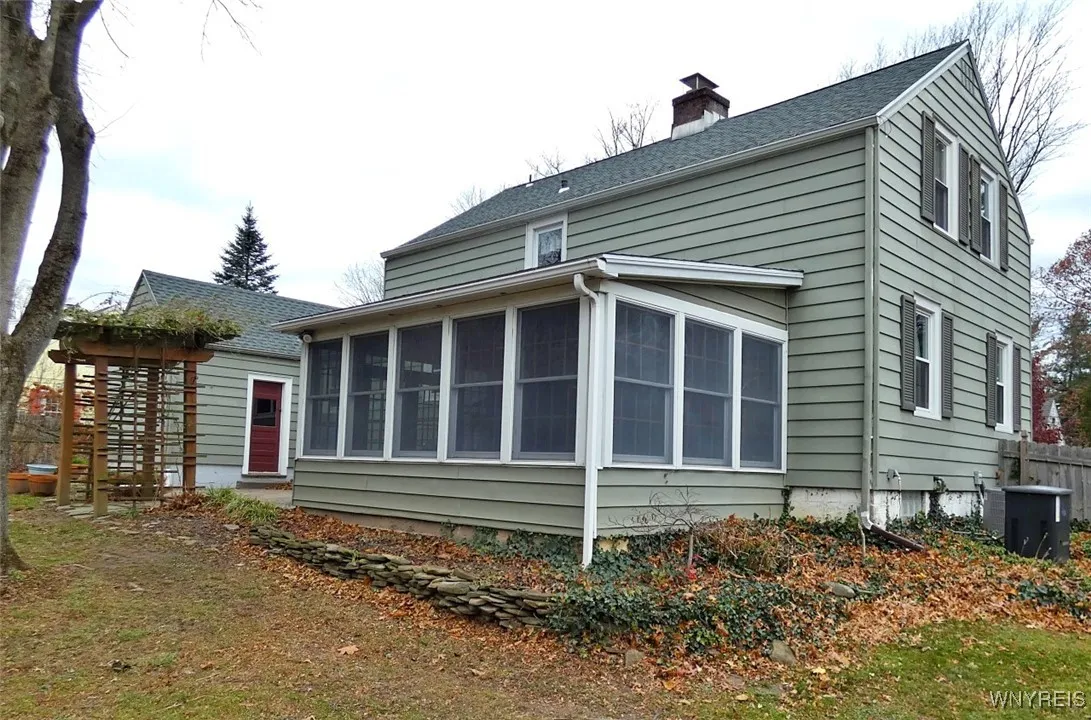 3685 South Hill Road, Hamburg, New York 14075, Hamburg, New York 14075, 3 Bedrooms Bedrooms, 8 Rooms Rooms,1 BathroomBathrooms,Residential,For Sale,3685 South Hill Road, Hamburg, New York 14075,0,B1651653