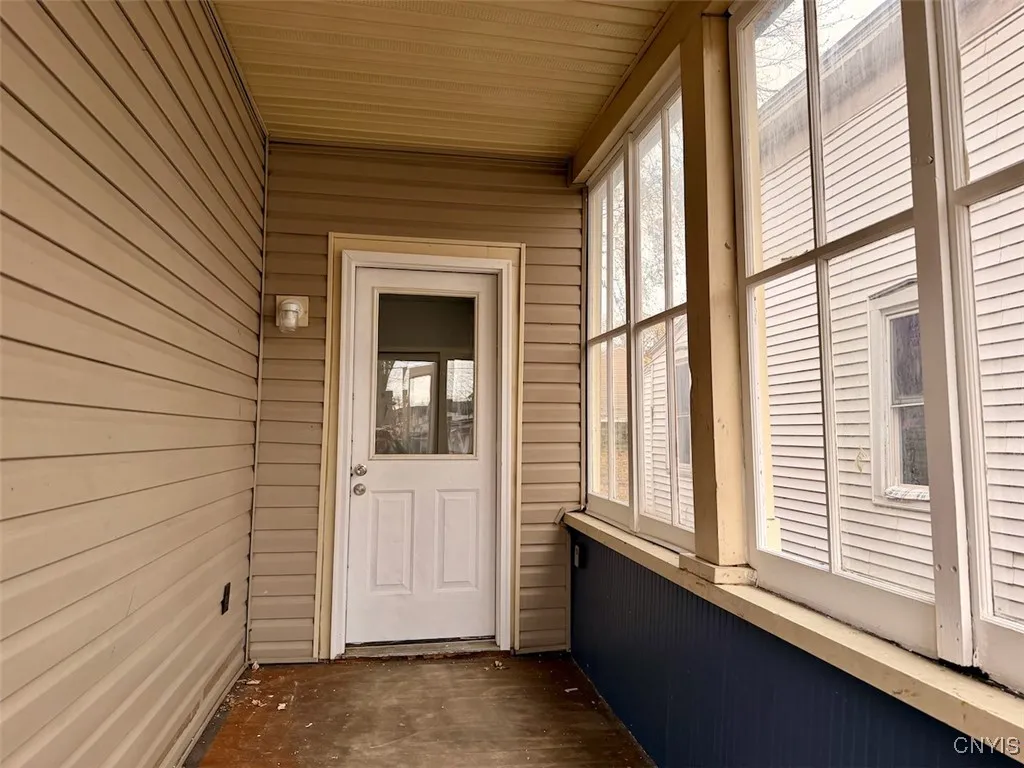 137 West Bridge Street, Oswego, New York 13126, Oswego, New York 13126, 4 Bedrooms Bedrooms, 6 Rooms Rooms,1 BathroomBathrooms,Residential,For Sale,137 West Bridge Street, Oswego, New York 13126,0,S1651689