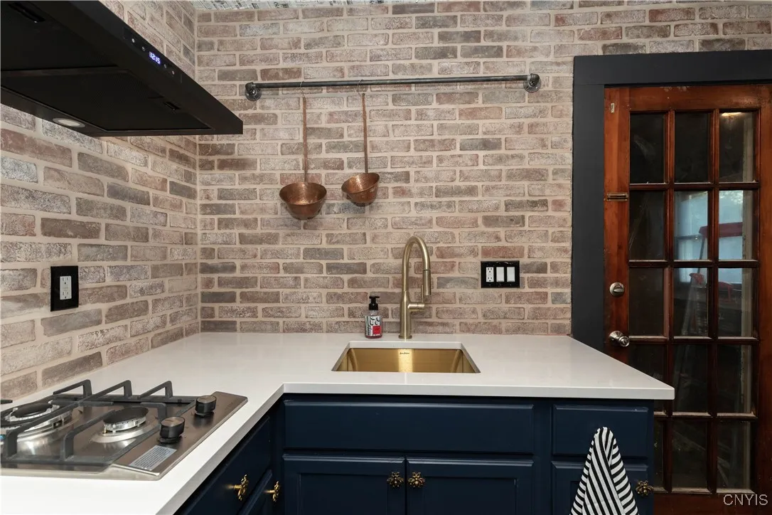 4 1st Street, Camillus, New York 13031, Camillus, New York 13031, 1 Bedroom Bedrooms, 3 Rooms Rooms,1 BathroomBathrooms,Residential Lease,For Rent,4 1st Street, Camillus, New York 13031,0,S1651506