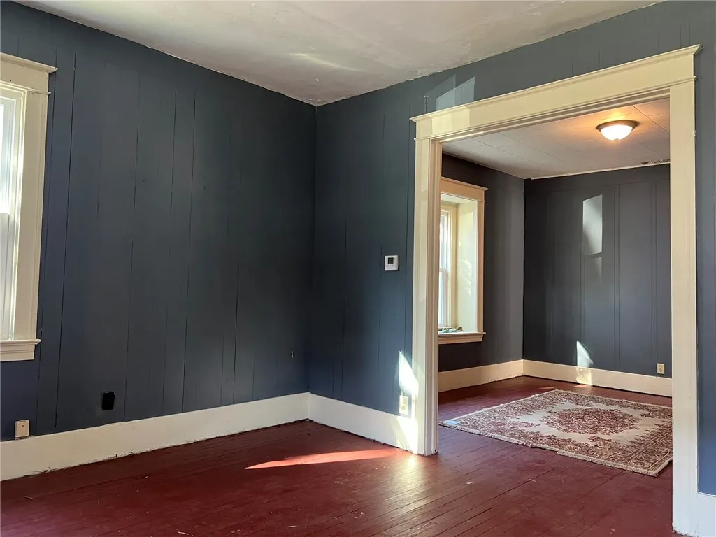 83 Warner Street, Rochester, New York 14606, Rochester, New York 14606, 4 Bedrooms Bedrooms, ,2 BathroomsBathrooms,Residential,For Sale,83 Warner Street, Rochester, New York 14606,0,R1651551