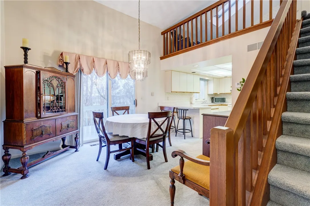 17 Chenin Run, Perinton, New York 14450, Perinton, New York 14450, 3 Bedrooms Bedrooms, 8 Rooms Rooms,2 BathroomsBathrooms,Residential,For Sale,17 Chenin Run, Perinton, New York 14450,0,R1651552