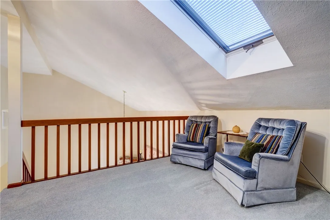 17 Chenin Run, Perinton, New York 14450, Perinton, New York 14450, 3 Bedrooms Bedrooms, 8 Rooms Rooms,2 BathroomsBathrooms,Residential,For Sale,17 Chenin Run, Perinton, New York 14450,0,R1651552