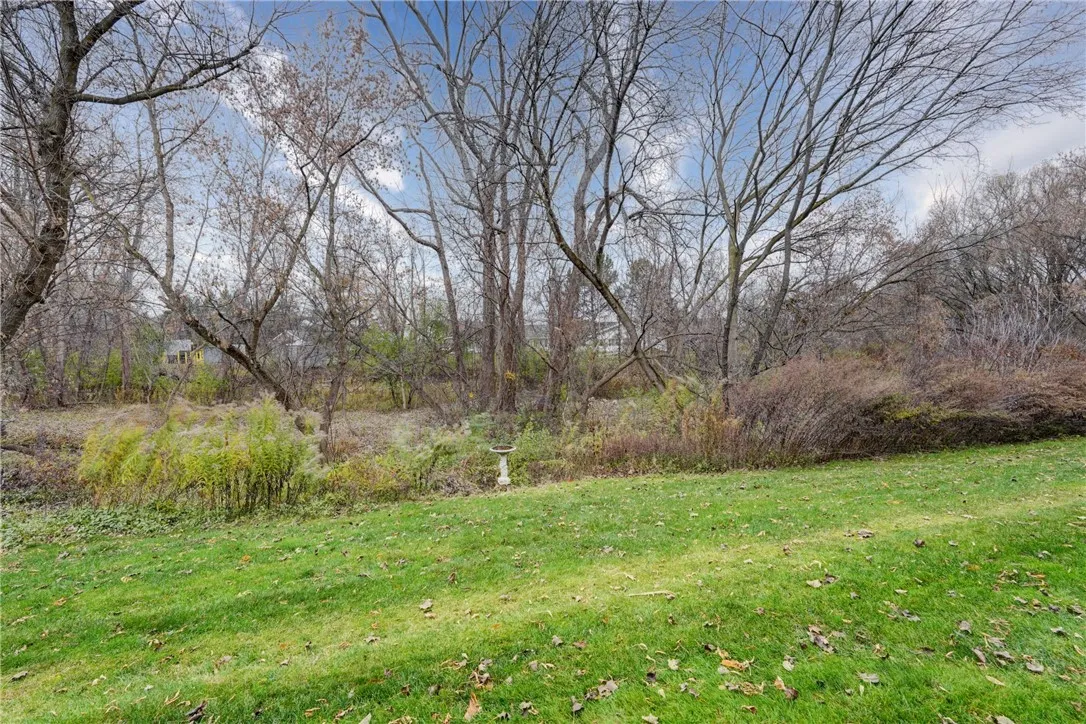 17 Chenin Run, Perinton, New York 14450, Perinton, New York 14450, 3 Bedrooms Bedrooms, 8 Rooms Rooms,2 BathroomsBathrooms,Residential,For Sale,17 Chenin Run, Perinton, New York 14450,0,R1651552