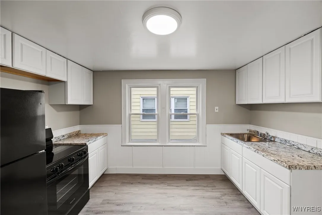 2615 Genesee Street, Cheektowaga, New York 14225, Cheektowaga, New York 14225, 2 Bedrooms Bedrooms, 5 Rooms Rooms,1 BathroomBathrooms,Residential Lease,For Rent,2615 Genesee Street, Cheektowaga, New York 14225,0,B1651680